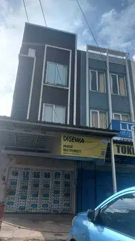 Ruko 3 Lantai Pinggir Jalan Raya Limo Cinere Cocok Untuk Usaha/Kantor