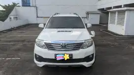 Toyota fortuner G manual Diesel trd 2012