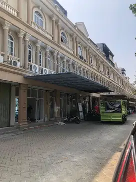 di jual cepat  ruko gandeng , mutiara taman palem