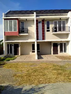 Rumah 2 lantai di Panakukang kota Makassar