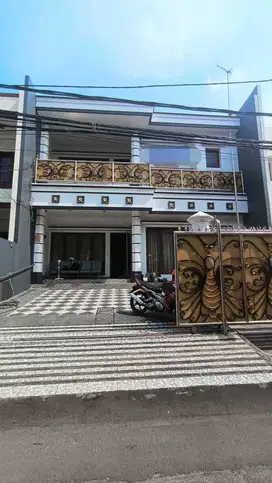 Dijual Rumah Siap Huni di Kelapa Gading Permai, Jakarta