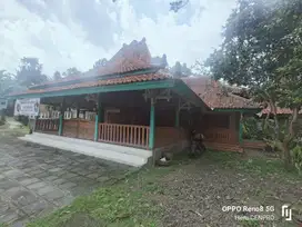 Rumah joglo klasik jati kompleks wisata Baturaden Purwokerto