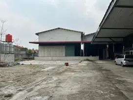 Dijual murah,  Kantor 2 Lantai plus Gudang