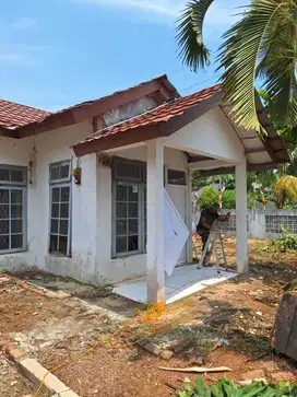 Rumah di Perum Bumi Sawangan Indah, Kota Depok.