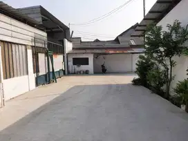 Di sewakan gudang di kali Abang