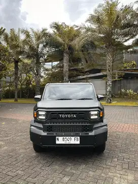 Toyota Hilux Rangga 2.4 AT 2024
