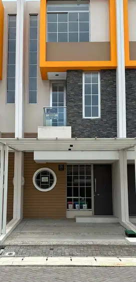 Rumah 2 lantai PIK2 dekat dengan pantai aloha