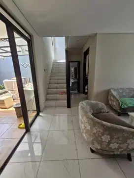 Dijual Rumah Full Furnished dan Renovasi di Tatar Punawangi