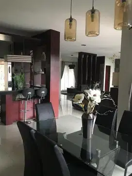 Dijual Rumah Villa Cipagadung