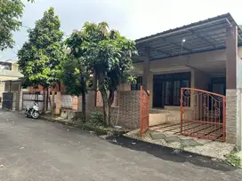 Disewakan Rumah Depok Bukit Novo