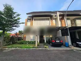 Dijual Rumah Mewah Nempel Tol Andara Semi Furnish