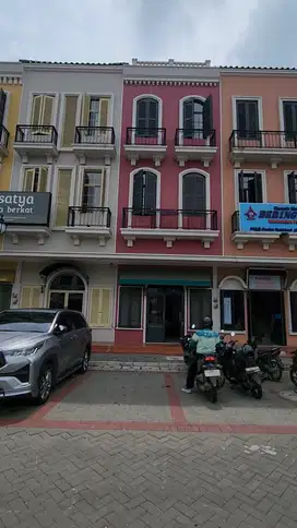 Ruko Osaka Boulevard 2 Muka 4.5x20 Dekat RS Hermina Lokasi Ramai