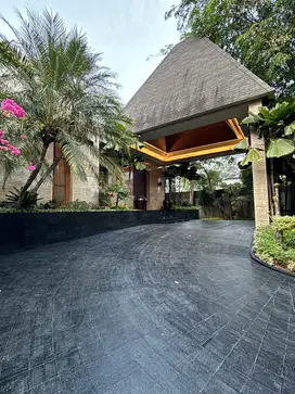 LUXURY HOUSE PEJATEN BARAT DESIGNED BY DENNY GONDO, HIGH ENDS SPECS.