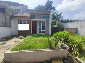 Rumah SHM 2 KT Siap Huni 10 Menit ke Stasiun Depok Free Renov J-22856