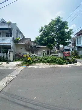 Rumah Lama di Sulfat Agung Jalan Utama dkt Raya Sulfat  Blimbing