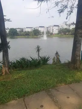Rumah di Grisea langsung  VIEW DANAU CANTIK di