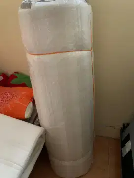 Kasur & topper ikea