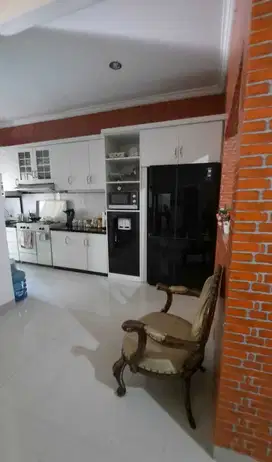 Rumah Taman Kopo Ketapang dijual cepat terawat dan fullyfurnished