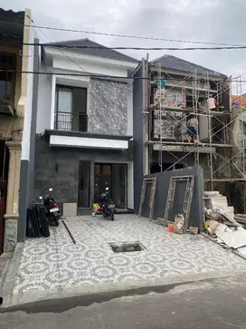 Rumah baru gress rungkut asri Surabaya