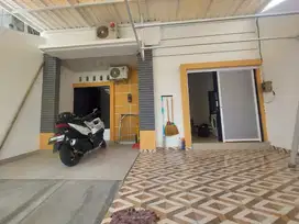 Dijual Rumah 2 lt di Perum. Tlogosari - Semarang