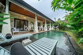 Vila Modern Tiga Kamar Tidur Yang Baru Direnovasi Di Sanur