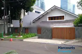 Rumah Bagus Strategis Siap Huni Area Senopati