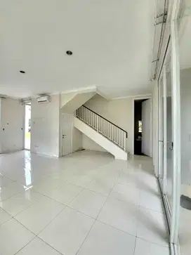 Rumah 2 Lantai Siap Huni dekat Fasum di Bintaro Sektor 9. 15564