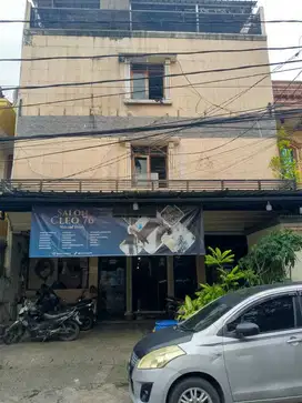 Kost 14 jakarta pusat