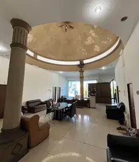 umah Usaha atau Bangunan Yang Cocok Untuk Komersil di Biliton