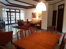Disewakan rumah nyaman dalam komplek lebak bulus akses strategis