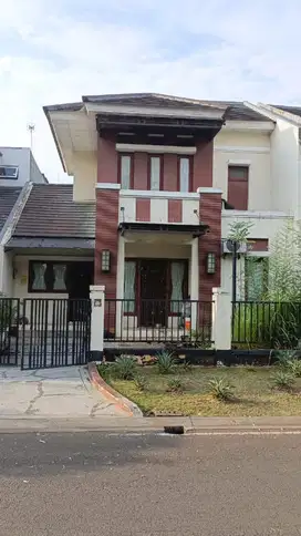 Dijual Rumah di Boulevard Grand Wisata Bekasi
