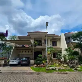 Rumah 2 Lantai Siap Huni Di Pakuwon City Cluster Terdepan