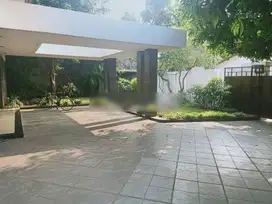 Rumah Bagus Siap Huni Area Kemang Dalam