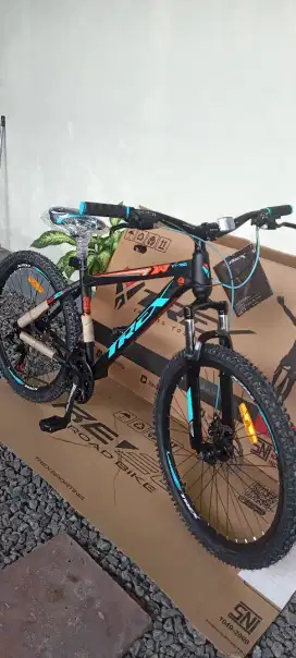 Dijual MTB Trex ukuran 26 in Standar ISO SNI Bonus Botol minum