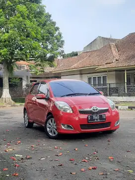 Toyota Yaris 1.5 E AT 2011
