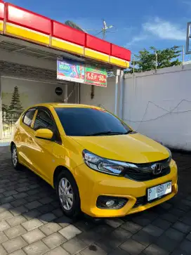 Brio E AT IRIT Pajak Baru LOW KM 4 Ban Baru Full Orisinil Tgn 1 MURAH