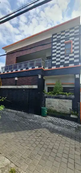 Jual Rumah full furnished