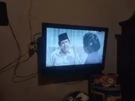 Di jual TV Sharp 32 inc