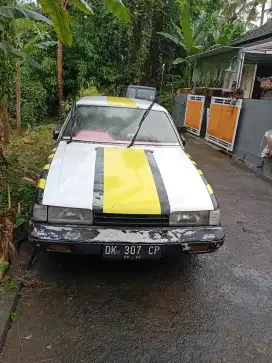 Sedan mazda bekas tahun1987