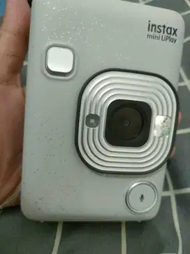Kamera instan instax mini liplay stone white preloved like new