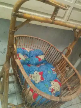 Ayunan bayi bahan rotan free kasur