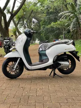 Cash/Kredit NEW SCOOPY PRESTIGE 2023 Barang Bagus
