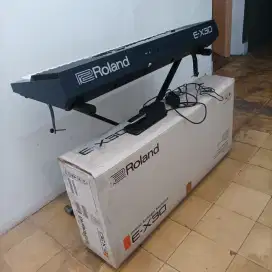 Jual keyboard Roland E-X30