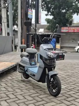 SEPEDA LISTRIK STRINGGER 3.5 EXOTIC