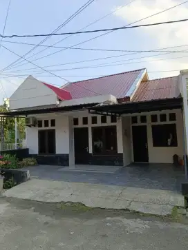 Rumah villa asoka pasar 1 tj sari