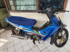 Honda supra x biru 100cc