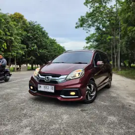 Mobilio rs matic 2015