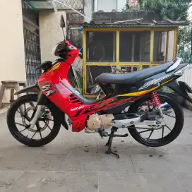 SUZUKI SHIGUN SP 125 MERAH HITAM