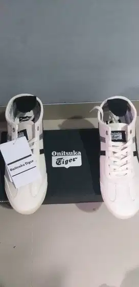 Sepatu Onitsuka Tiger