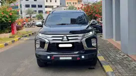 km24ribu mitsubishi pajero dakar ultimate 4x4 awd 2022 hitam tangan 1